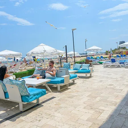 Blue Pearl Hotel 4*