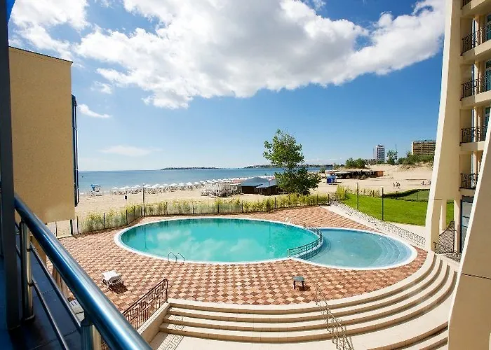 Blue Pearl Słoneczny Brzeg