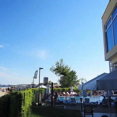 Blue Pearl Hotell 4*